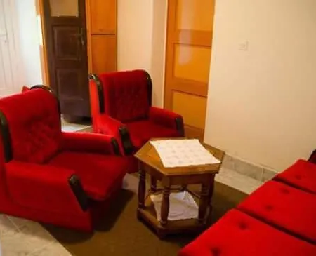 Apartament *